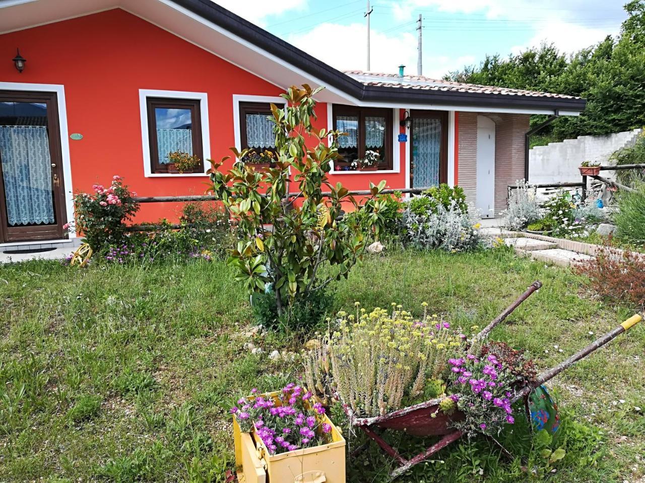 Giuggiolando LʼAquila Exterior foto